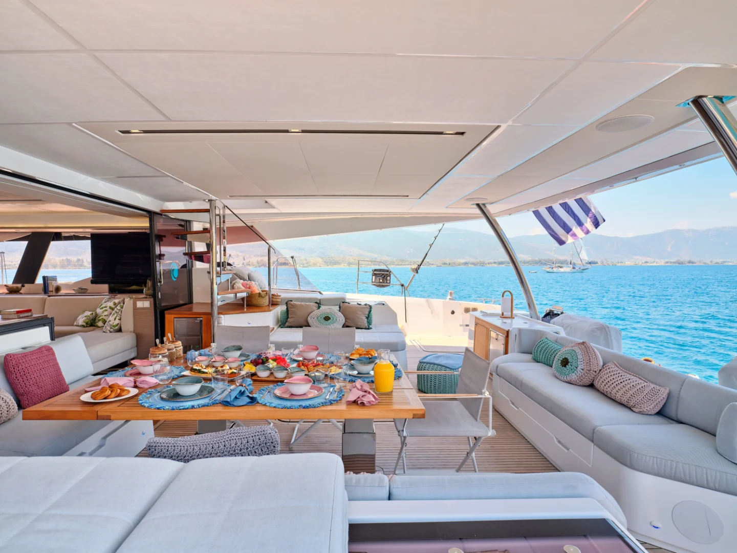 KIMATA | Fountaine Pajot 67 - Photo 17
