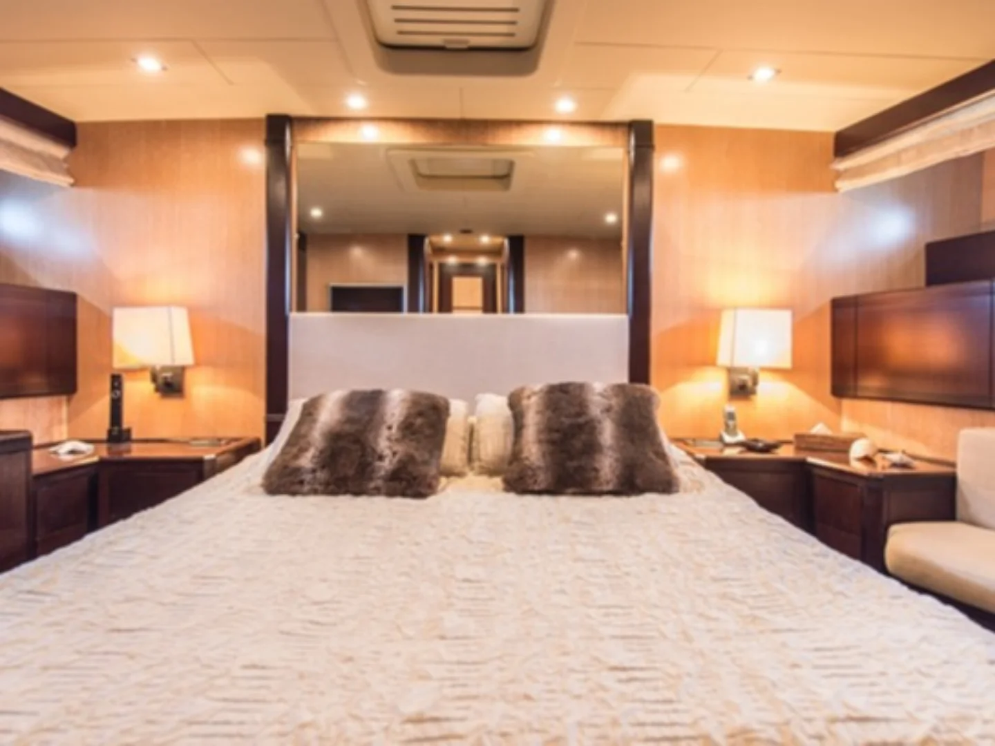 MR. M | Mangusta 80 Open  - Photo 18