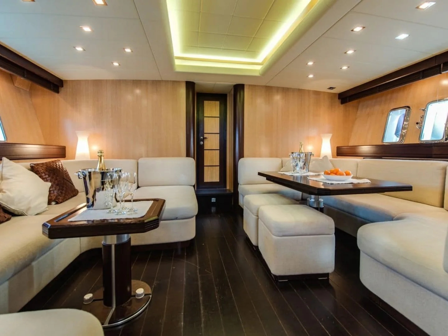 MR. M | Mangusta 80 Open  - Photo 15