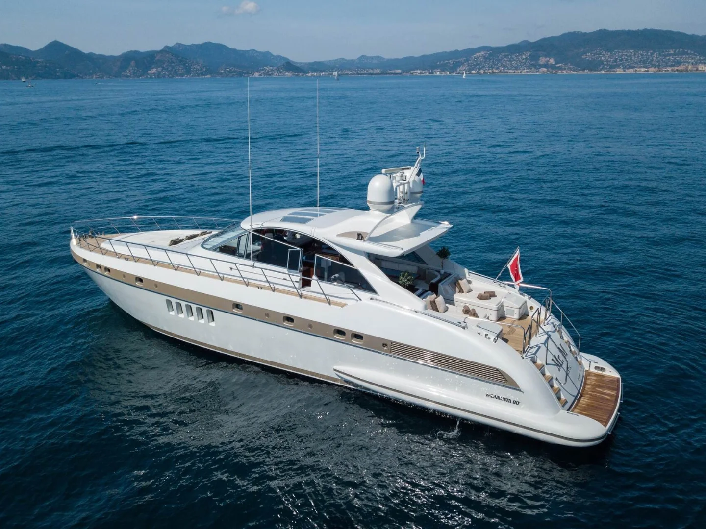 MR. M | Mangusta 80 Open  - Photo 3