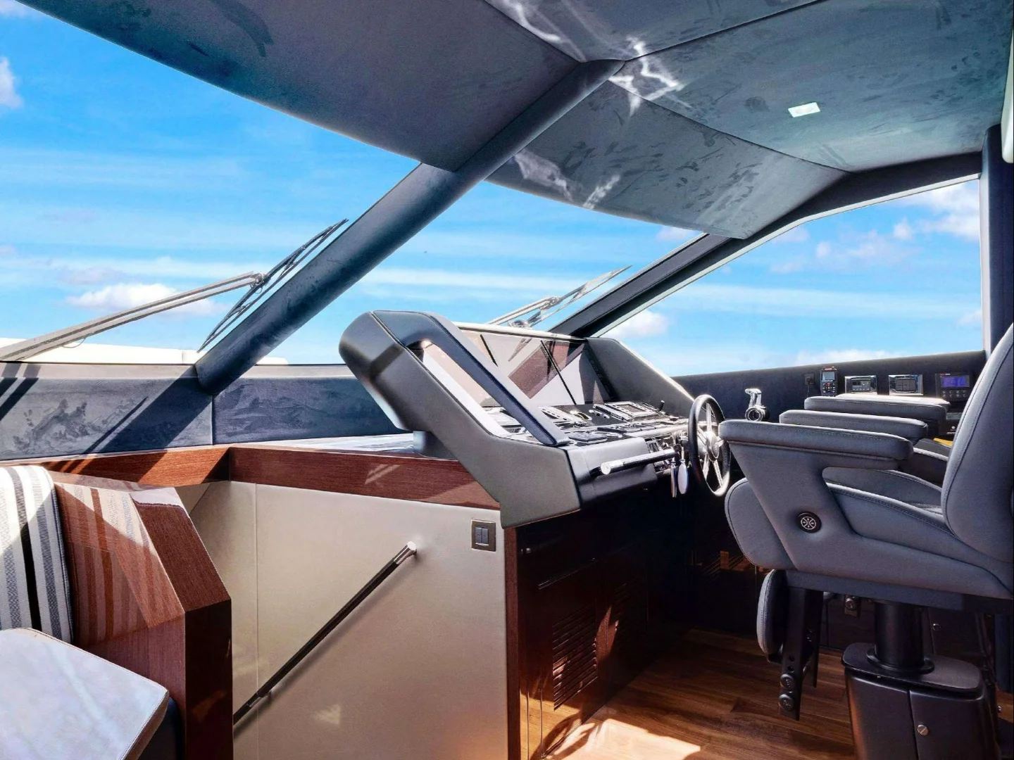SYNERGY | Sunseeker 86 - Photo 14