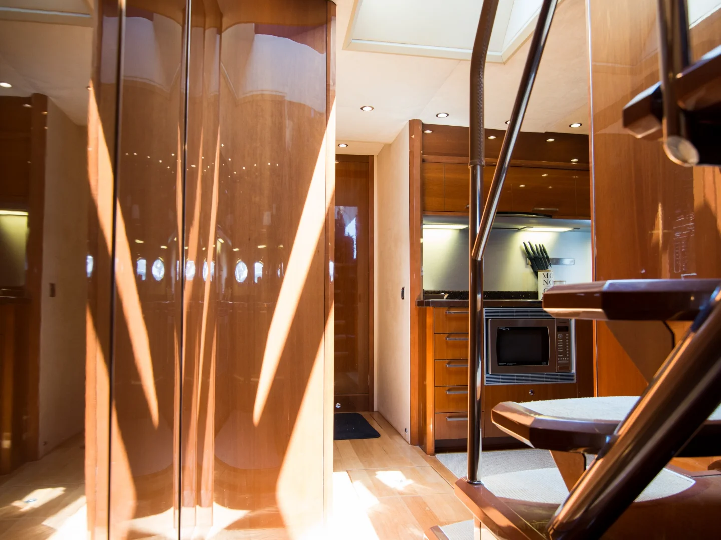 MOJO | Princess v66 - Photo 23