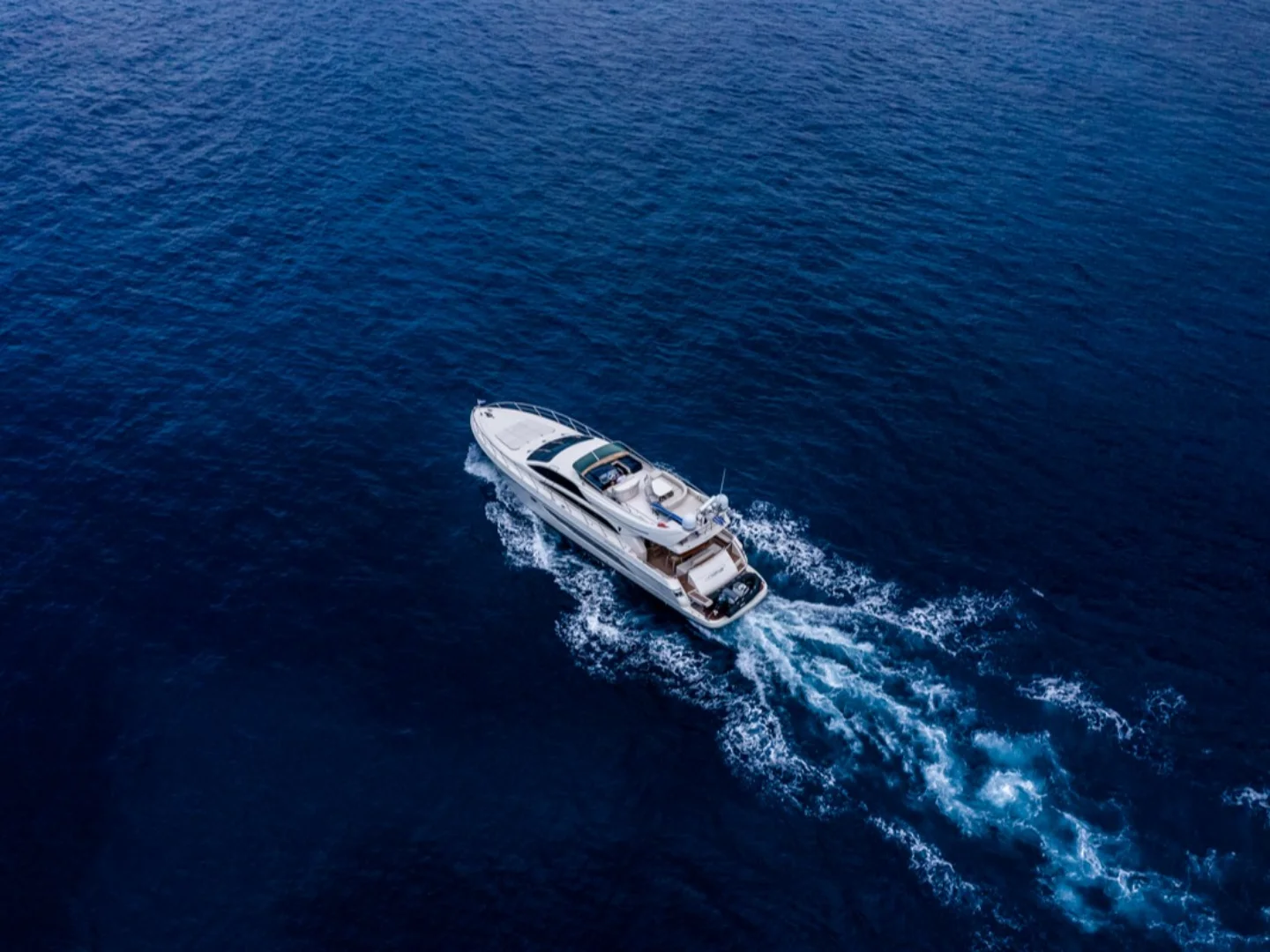 ANTAMAR II | Riva 70 - Photo 9
