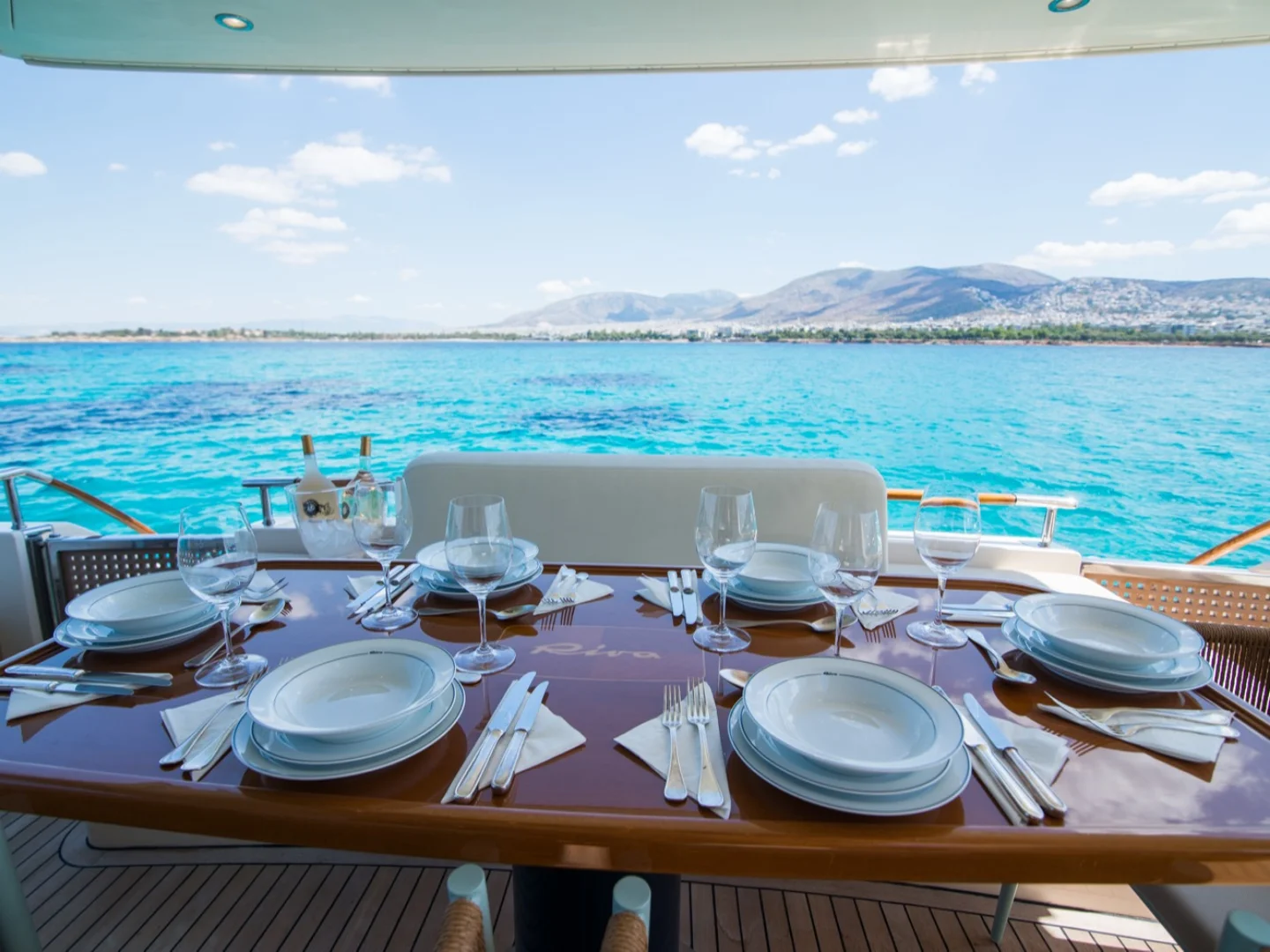 ANTAMAR II | Riva 70 - Photo 14