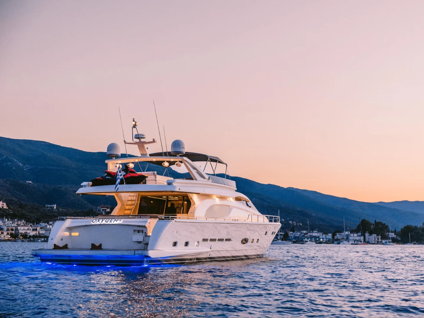 OXYGEN 8 | Ferretti 78 - Photo 6