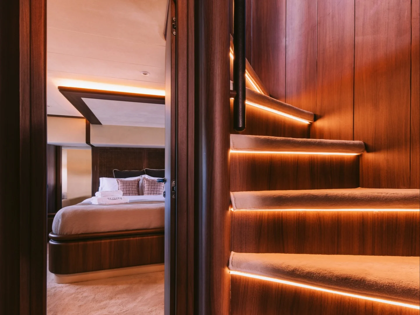 OXYGEN 8 | Ferretti 78 - Photo 18