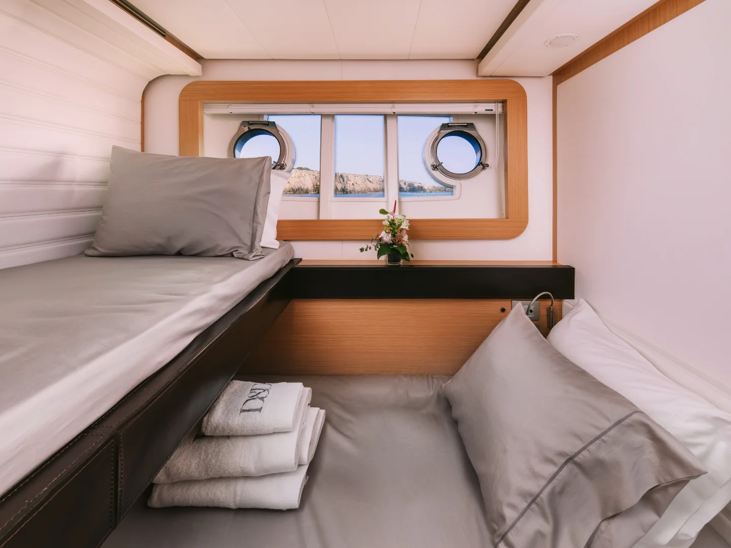 D&D | Ferretti 80  - Photo 24