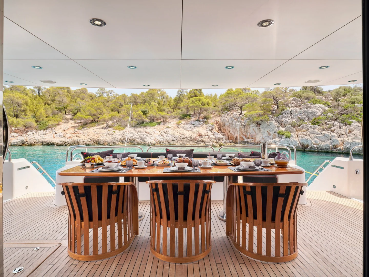WHITE PEARL I | SunSeeker 111  - Photo 11