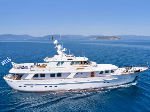 MY SUNCOCO LOWLAND HOLLAND Yacht Charter Greece