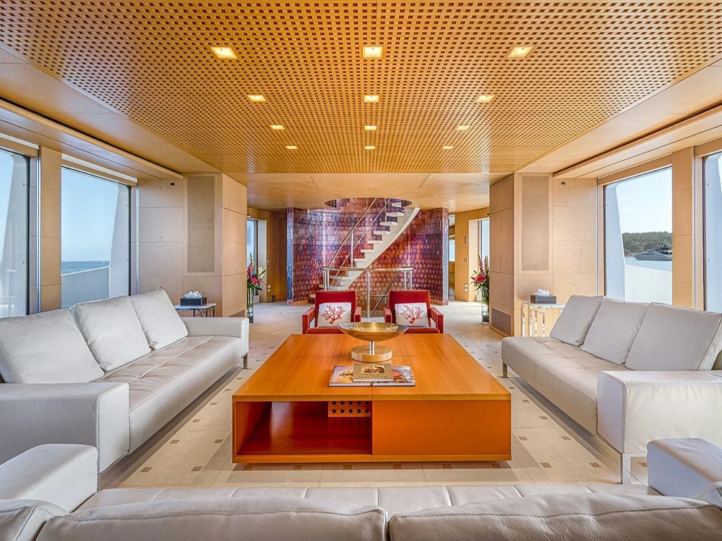 LUISA | Heesen 47M - Photo 49