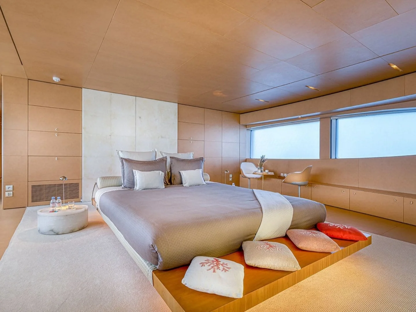LUISA | Heesen 47M - Photo 60