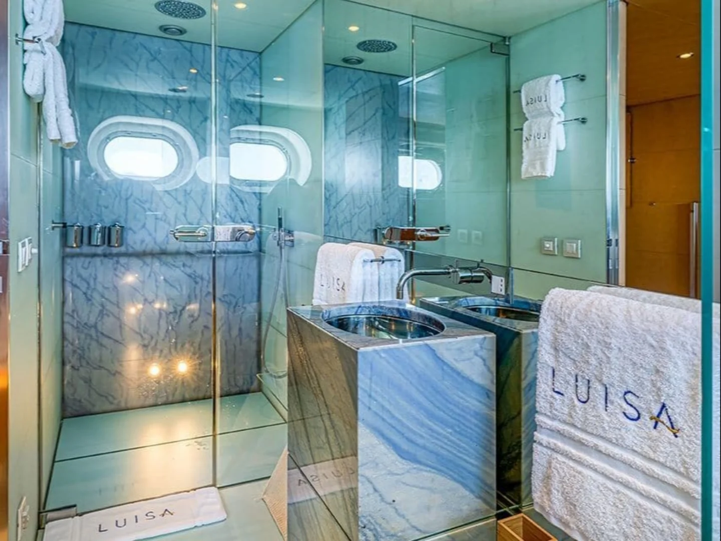 LUISA | Heesen 47M - Photo 77