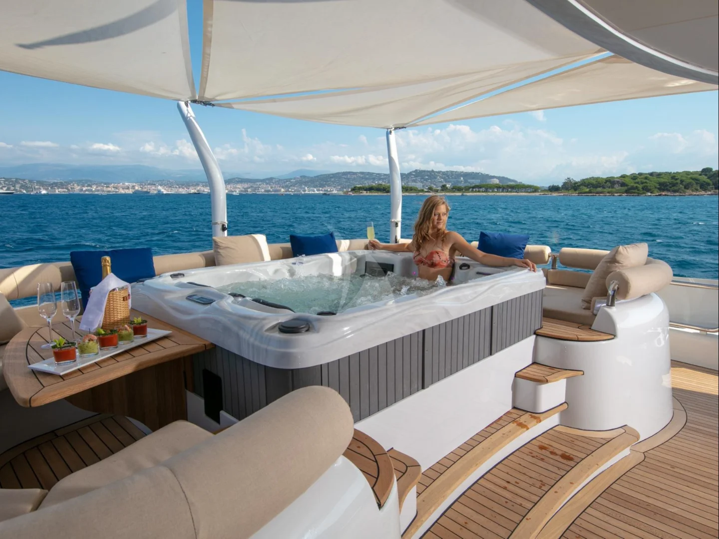 LUISA | Heesen 47M - Photo 44