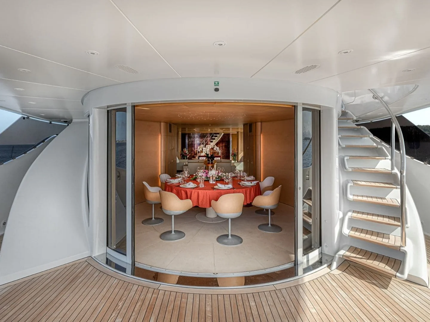 LUISA | Heesen 47M - Photo 45
