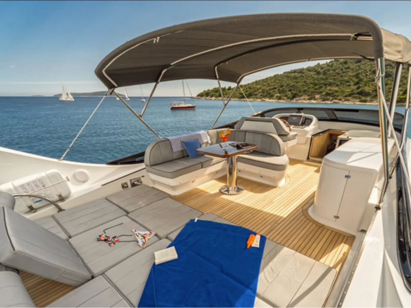 GORGEOUS | Canados 72 - Photo 15