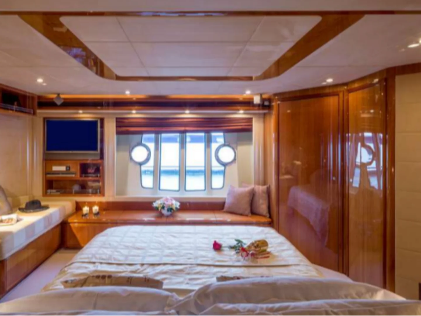 PIOLA | Ferretti 83  - Photo 23