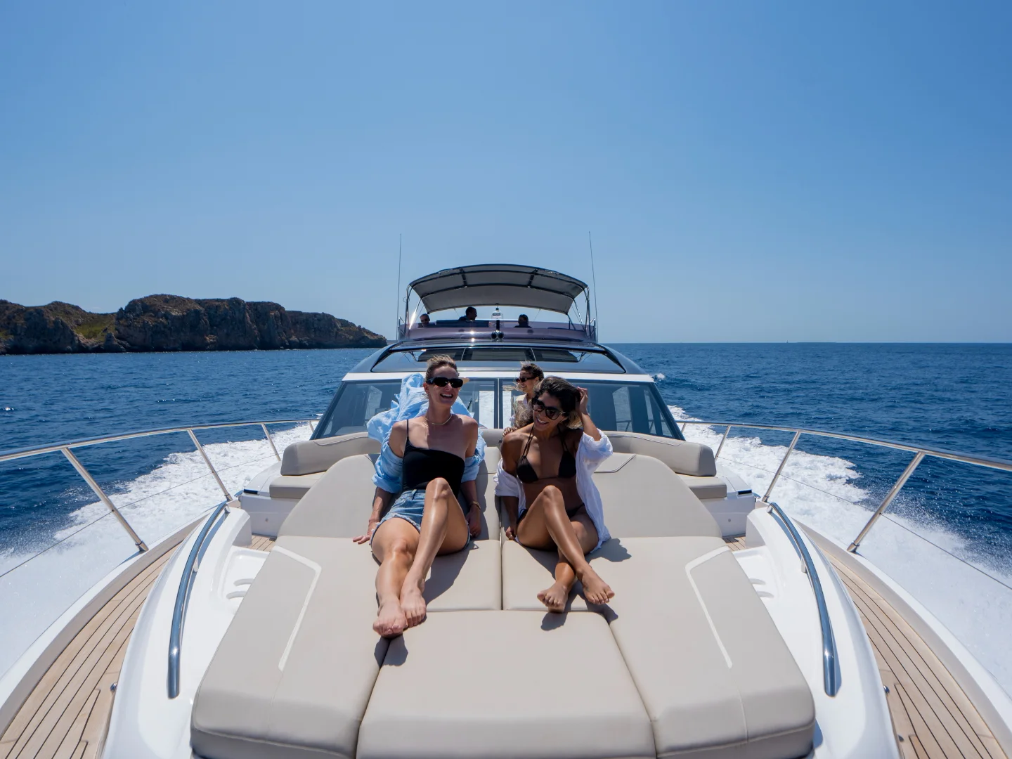 yacht charter mallorca Princess s66 negotiator