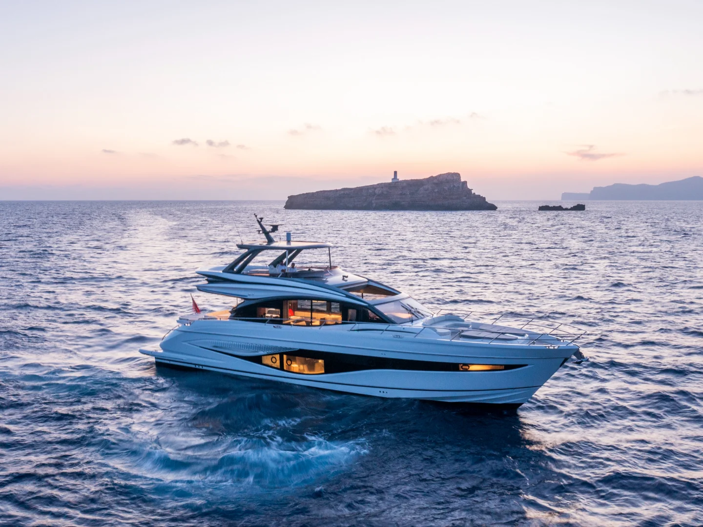 yacht charter mallorca Princess s66 negotiator