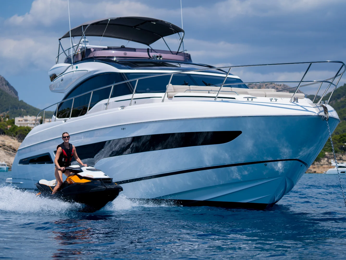 yacht charter mallorca Princess s66 negotiator