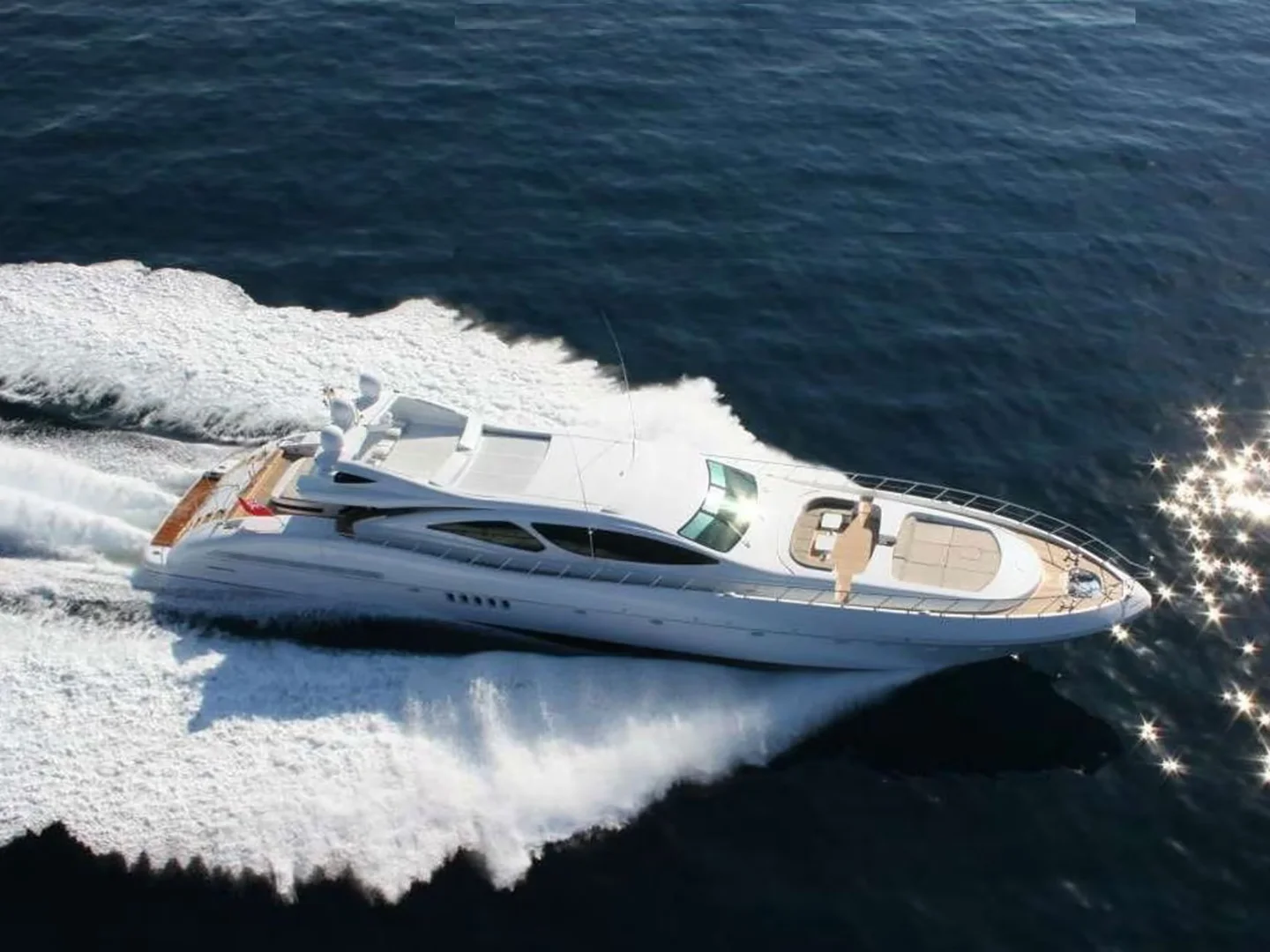 VOYAGE | Mangusta 130 