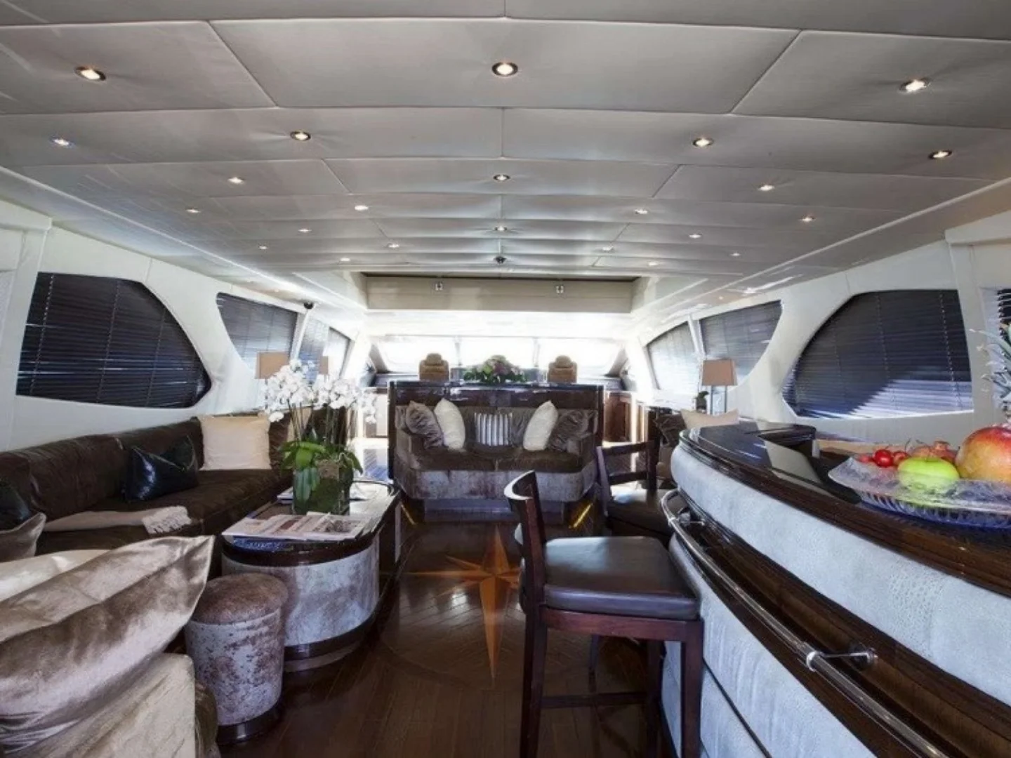 VOYAGE | Mangusta 130  - Photo 8