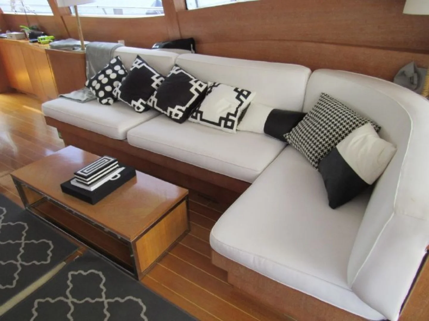 SMILE | Mangusta 92  - Photo 22