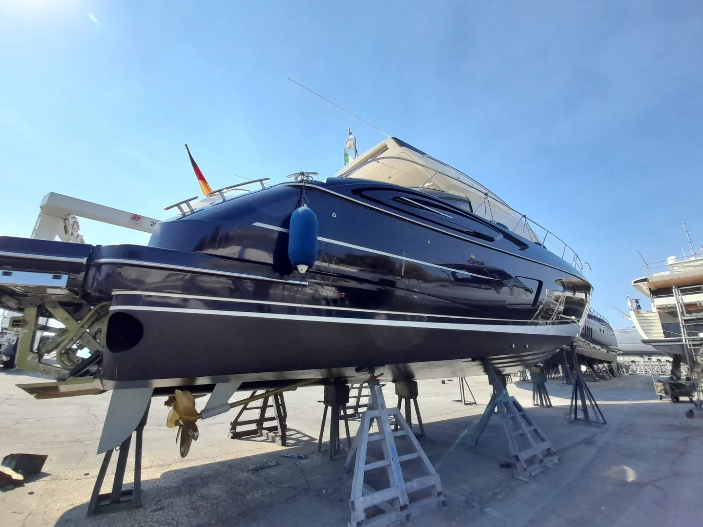 Princess V57 for Sale in Mallorca - Photo 3