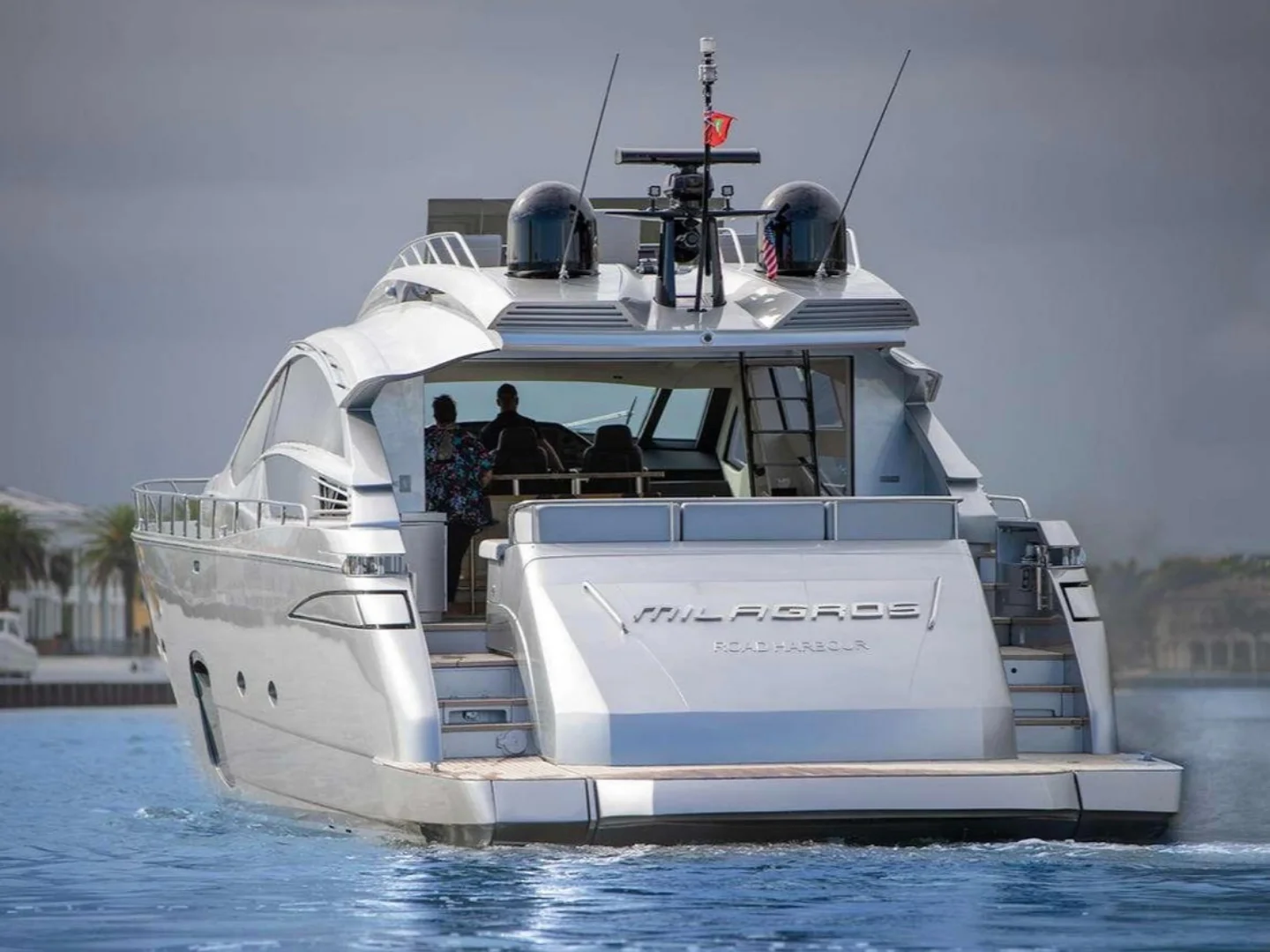 MILAGROS | Pershing 82 - Photo 9