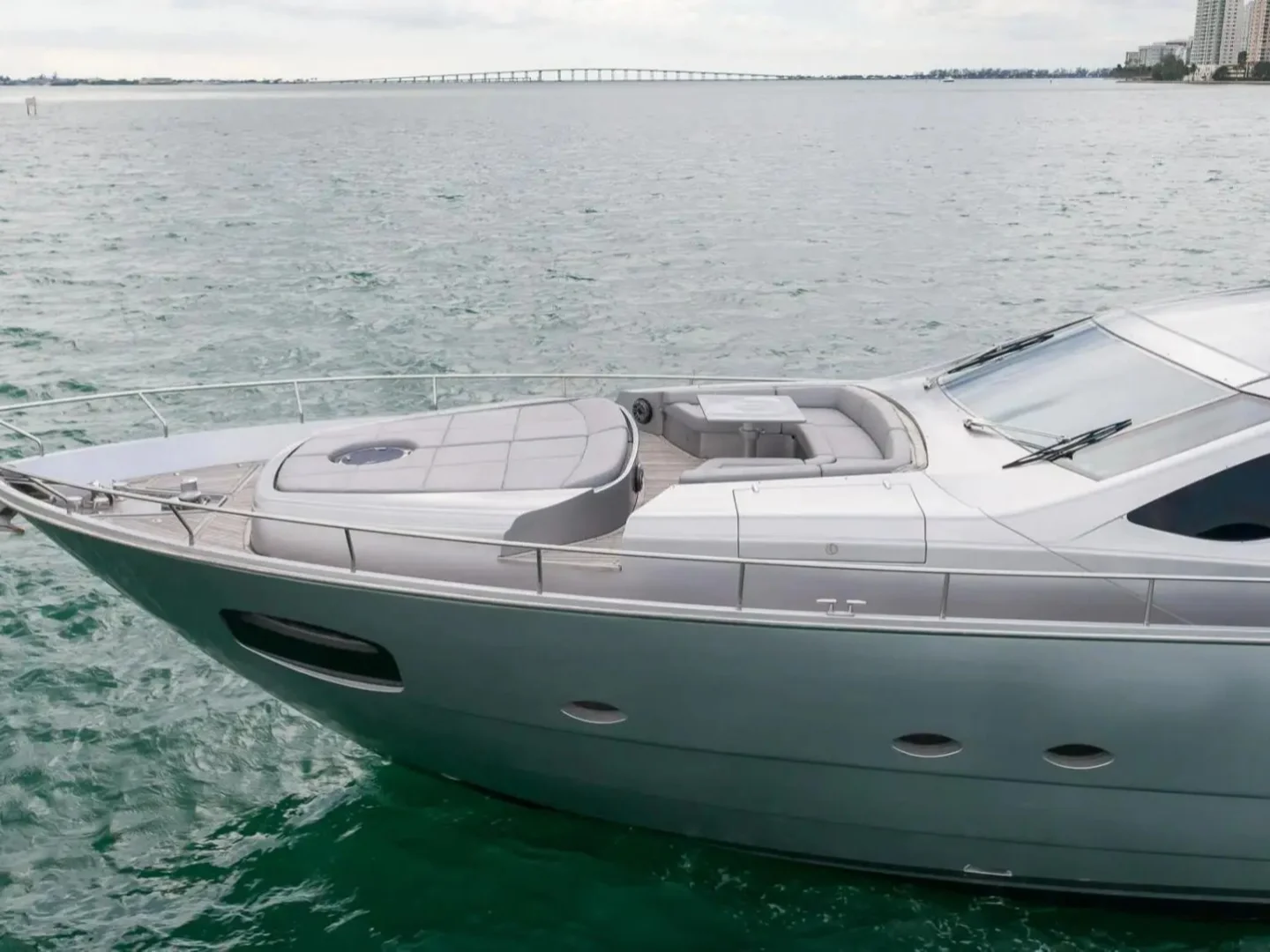 MILAGROS | Pershing 82 - Photo 5