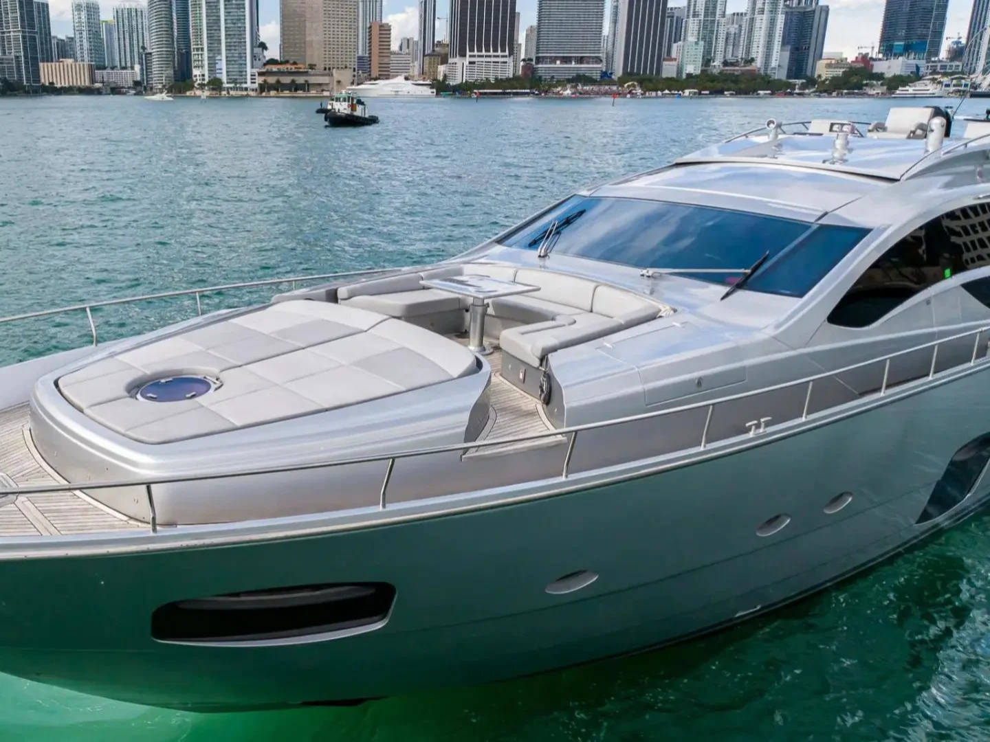 MILAGROS | Pershing 82 - Photo 3