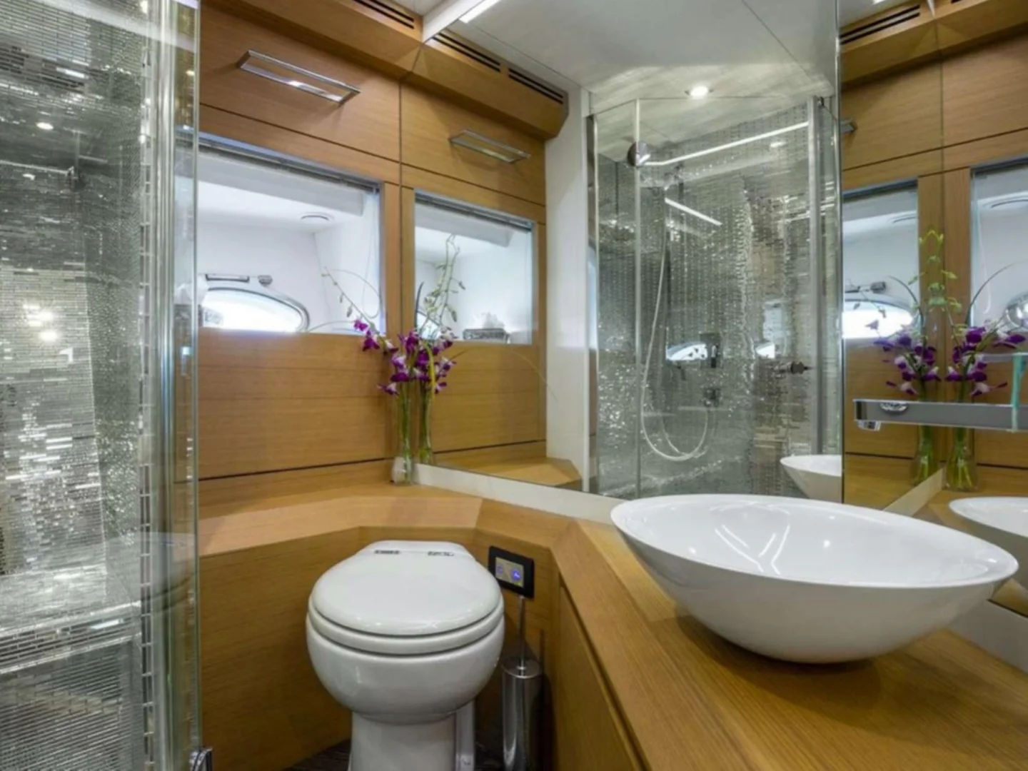 MILAGROS | Pershing 82 - Photo 18