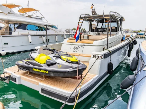 Bluegame 62 Yacht for sale