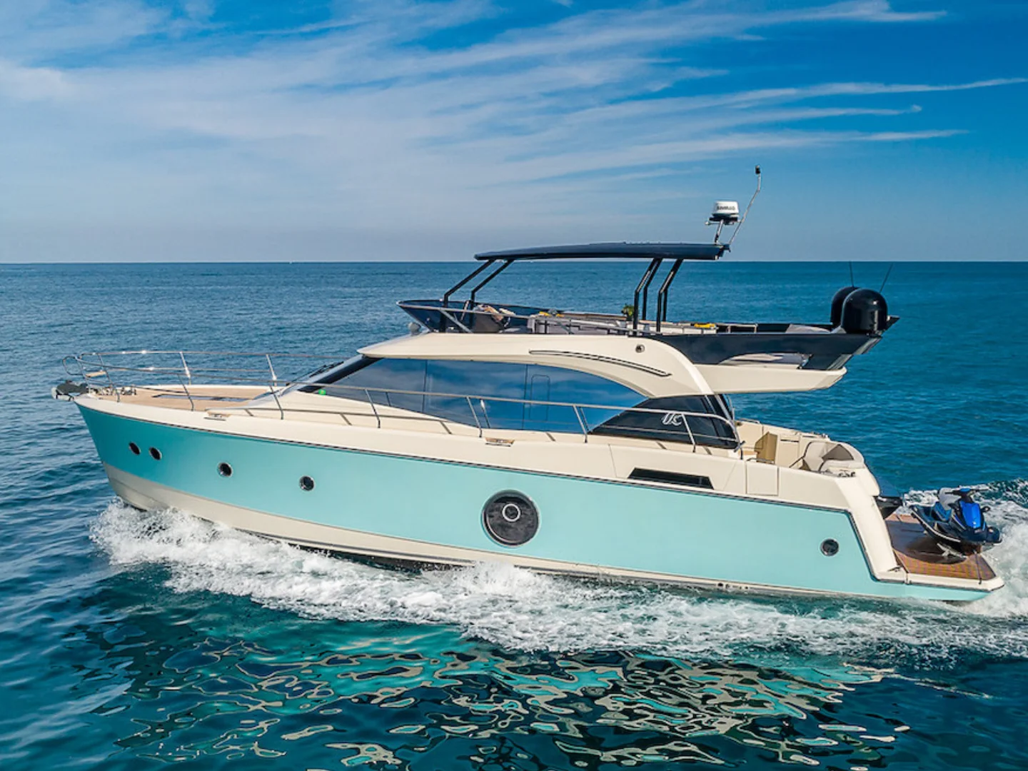ÉLYSÉ | Monte Carlo 6 Fly