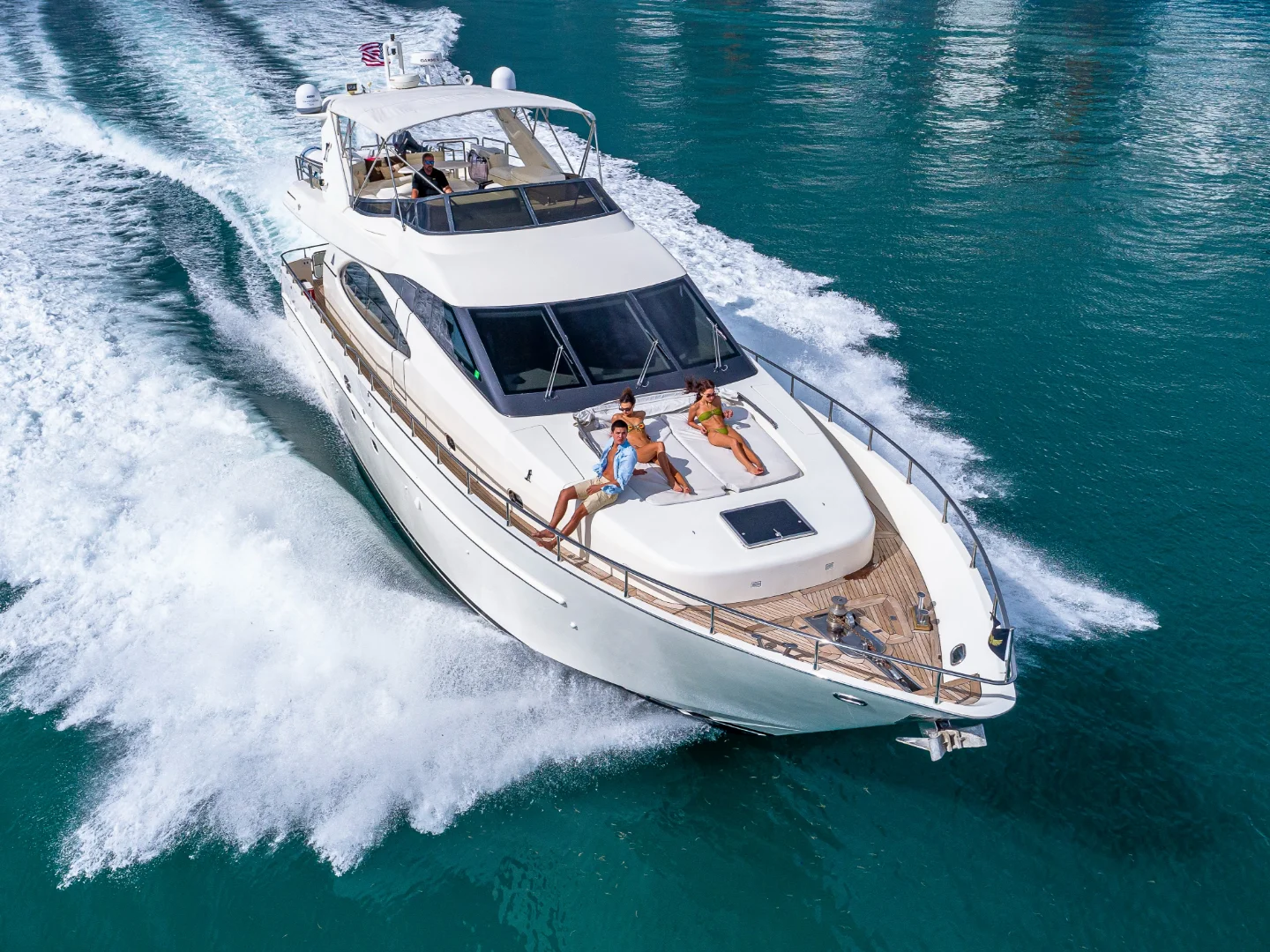 SALT SHAKER | Azimut 70 Fly - Photo 3
