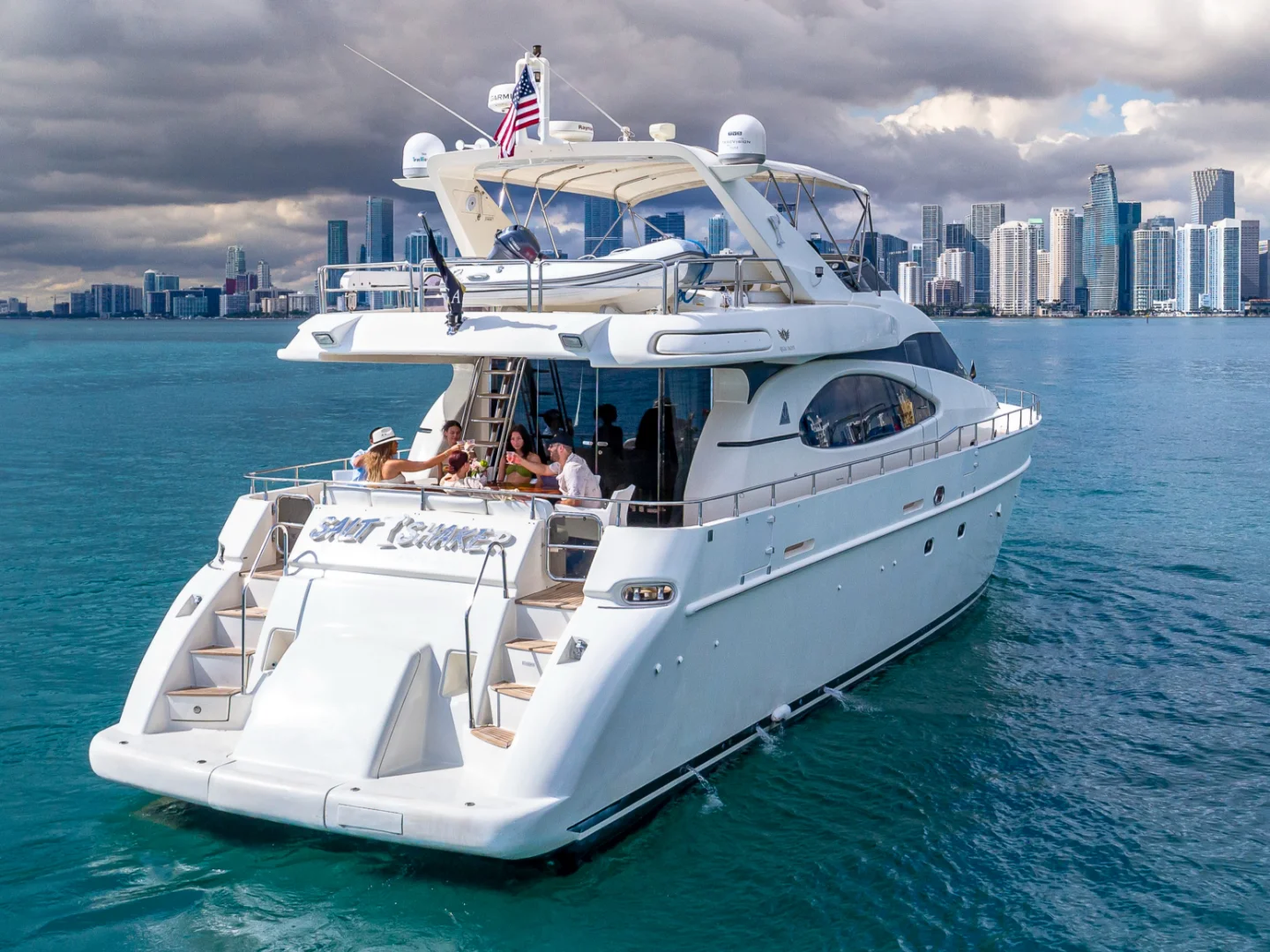 SALT SHAKER | Azimut 70 Fly - Photo 4