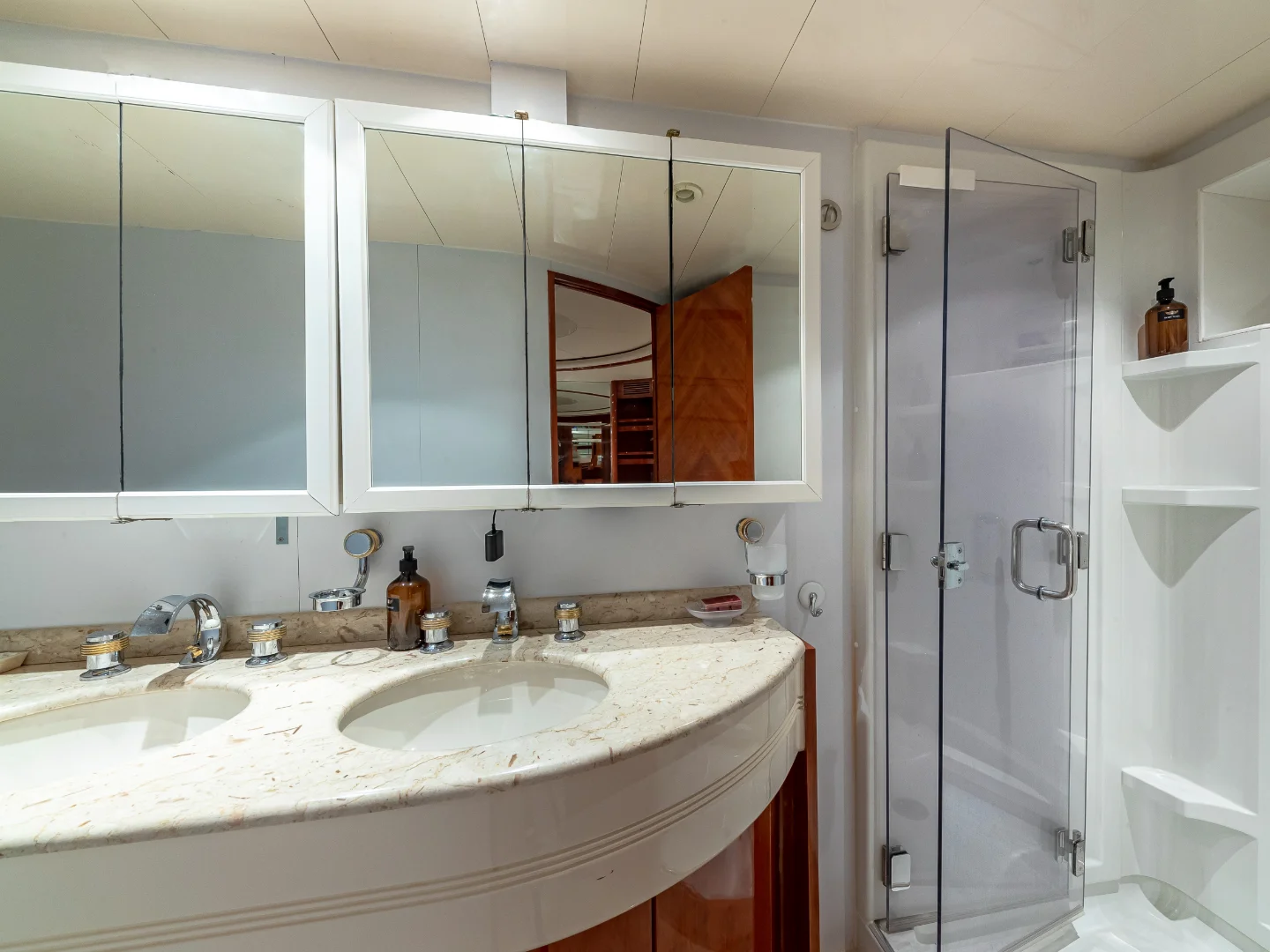SALT SHAKER | Azimut 70 Fly - Photo 37