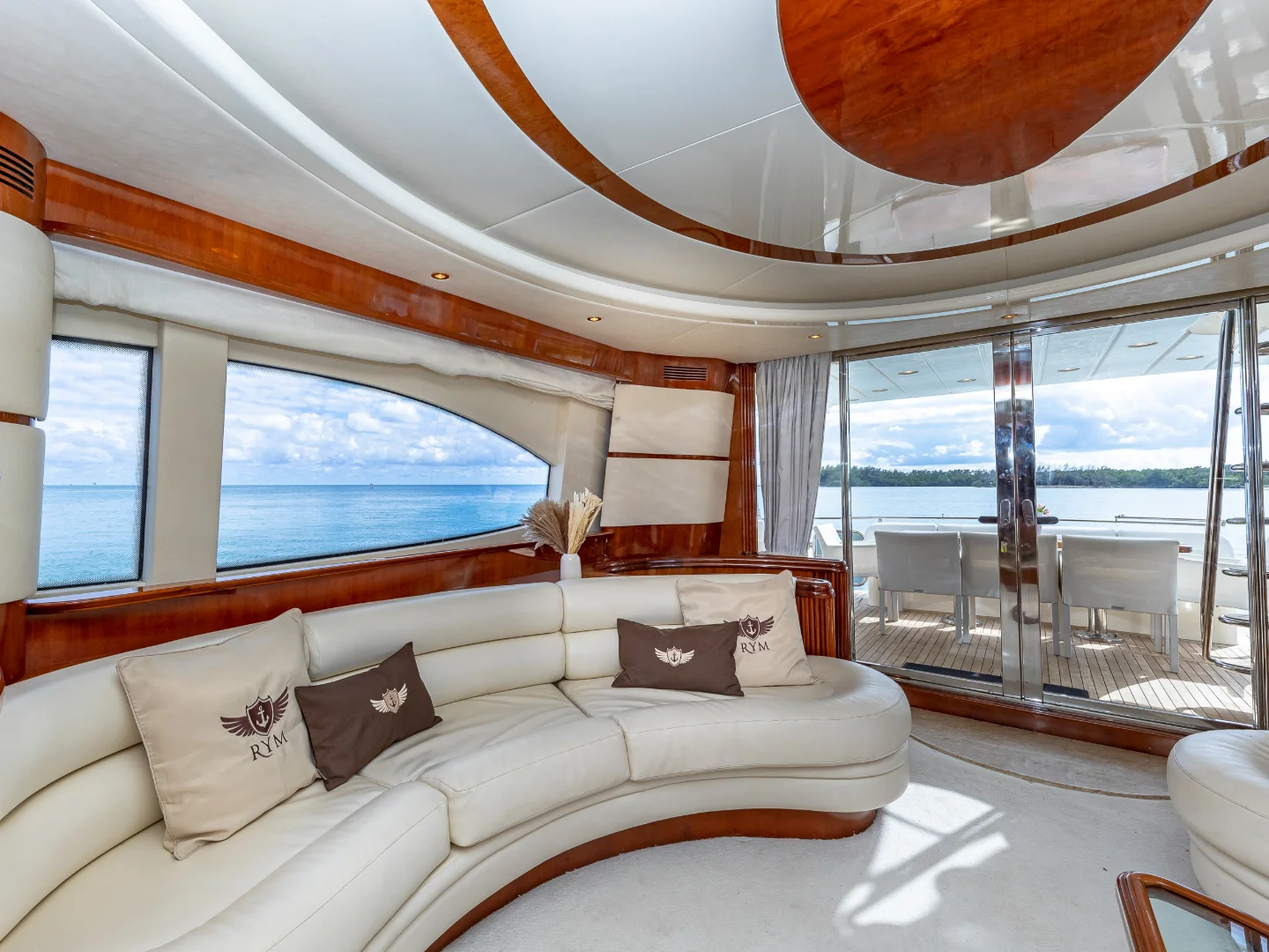 SALT SHAKER | Azimut 70 Fly - Photo 26