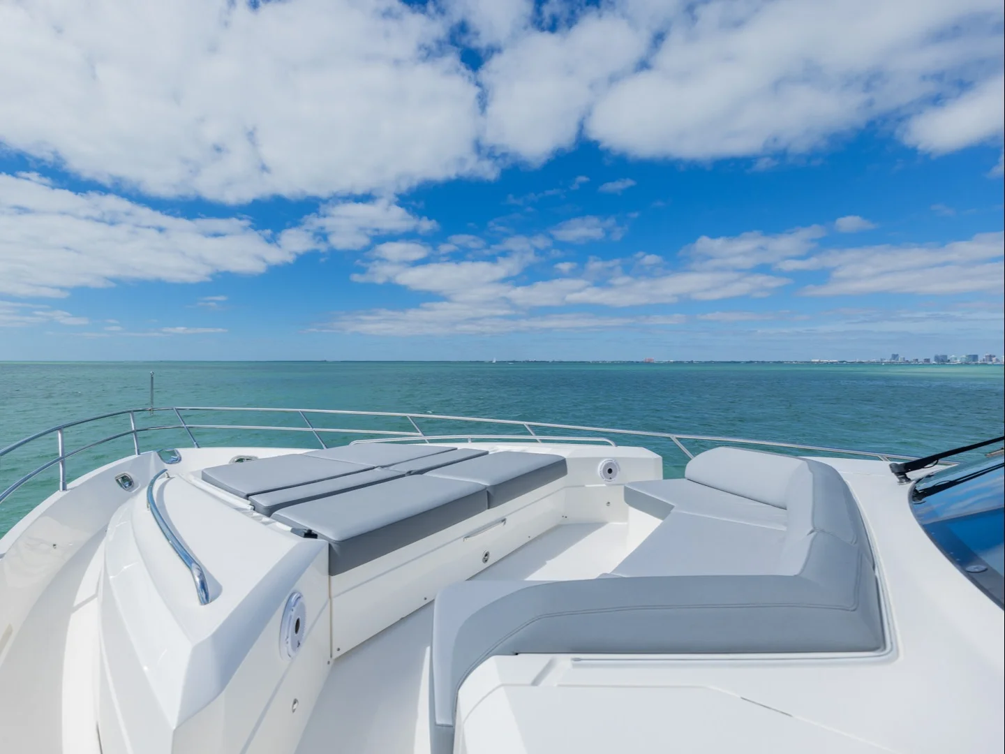 SNOWBIRD | Princess 74 - Photo 17