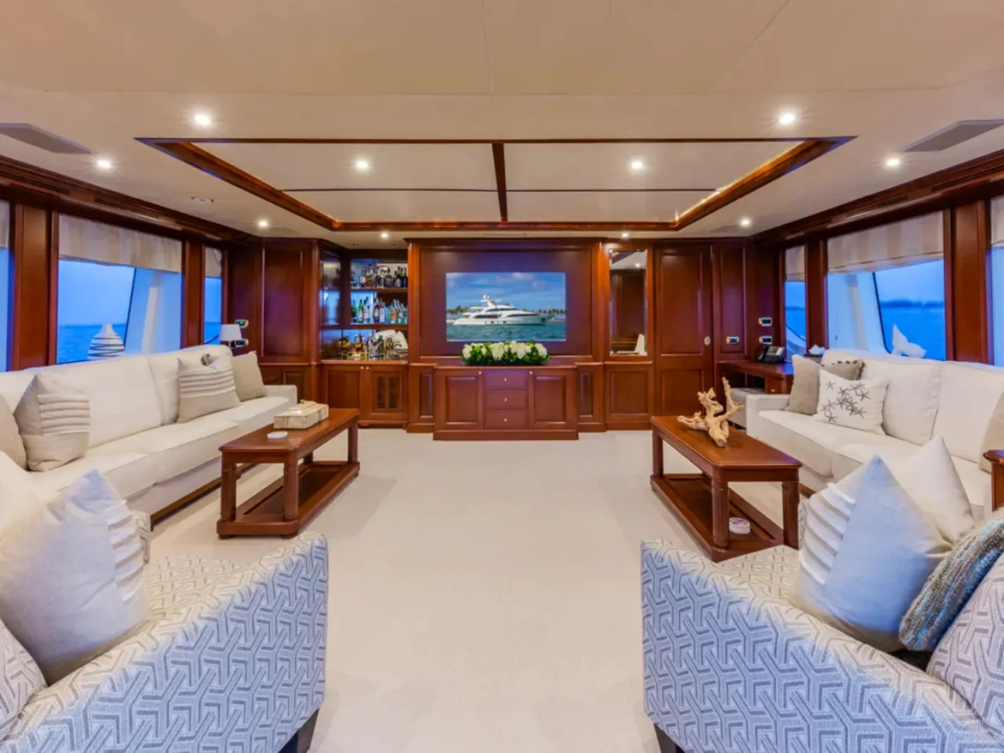 NAMASTE | Benetti 121 - Photo 38