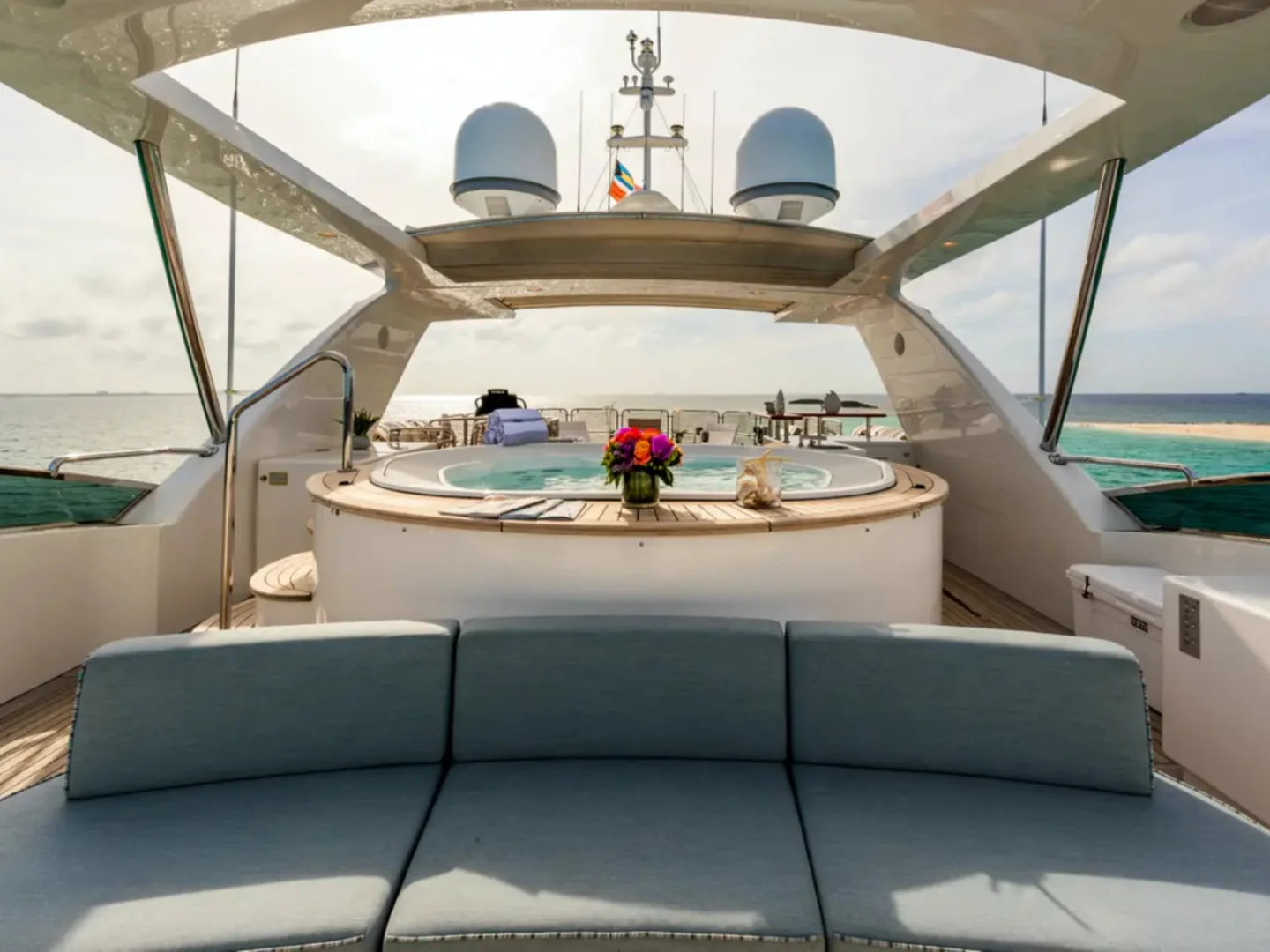 NAMASTE | Benetti 121 - Photo 11