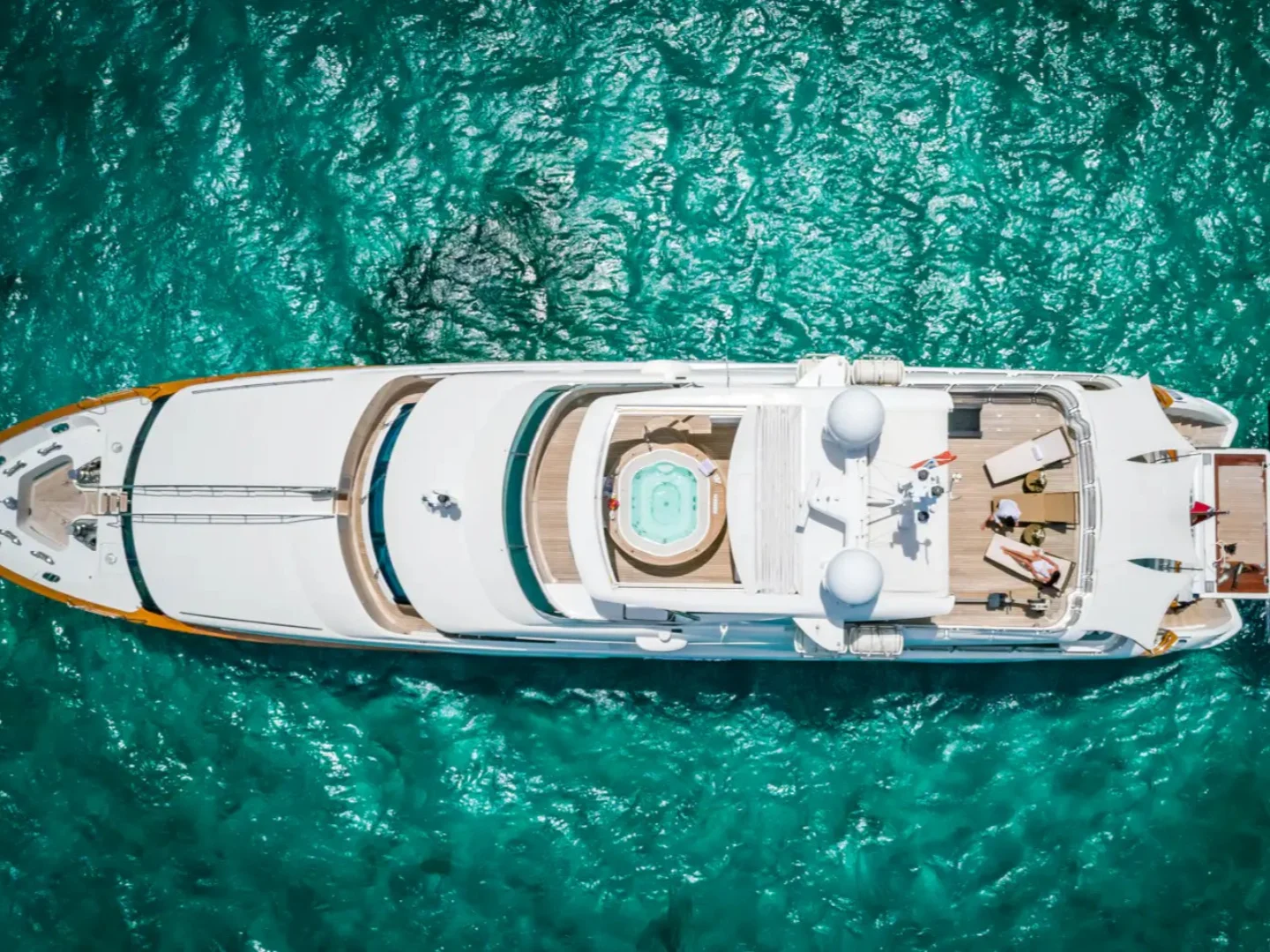 NAMASTE | Benetti 121 - Photo 19