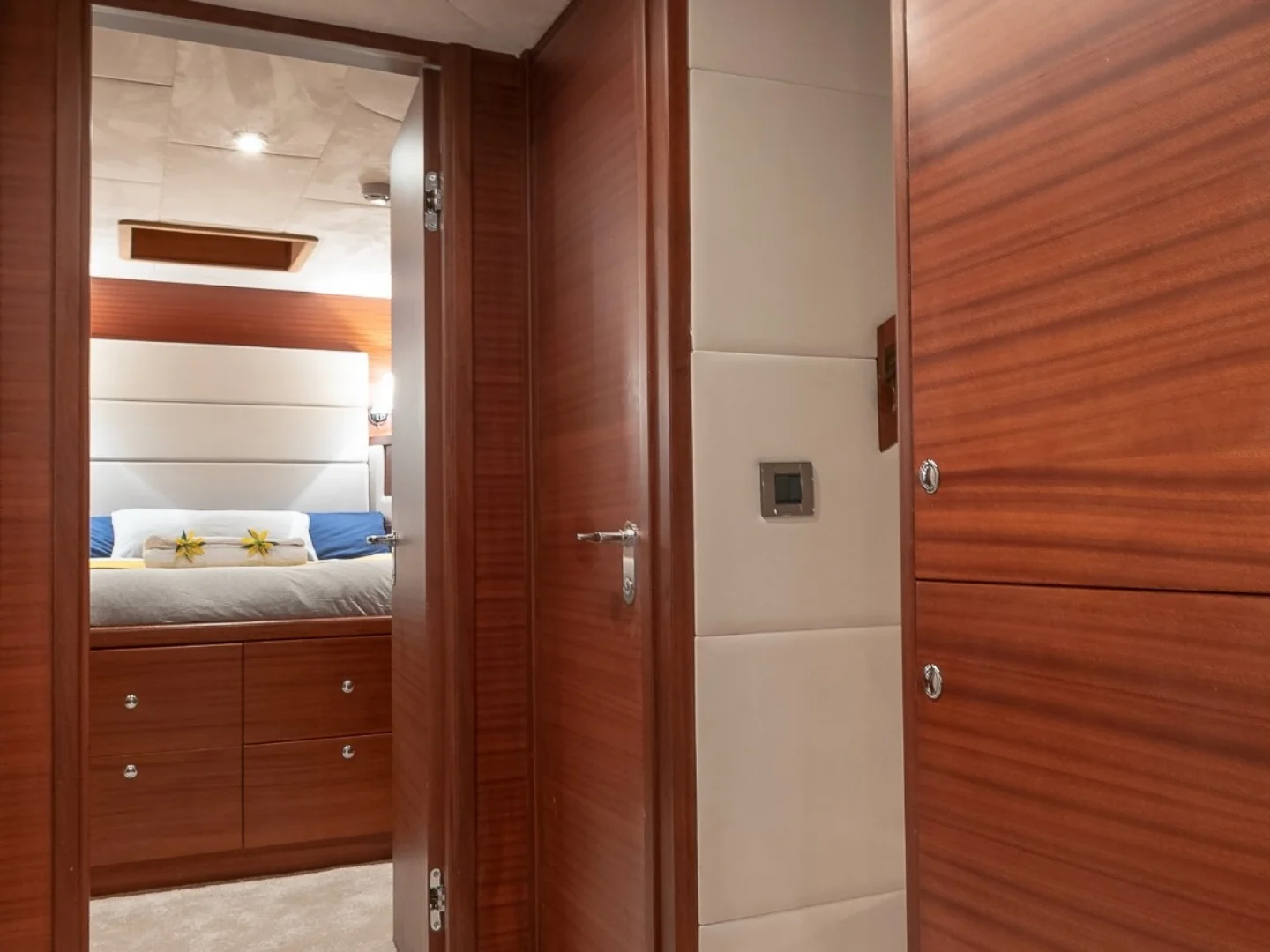 For Sale Mavi 65 Foot Trawler - Photo 31
