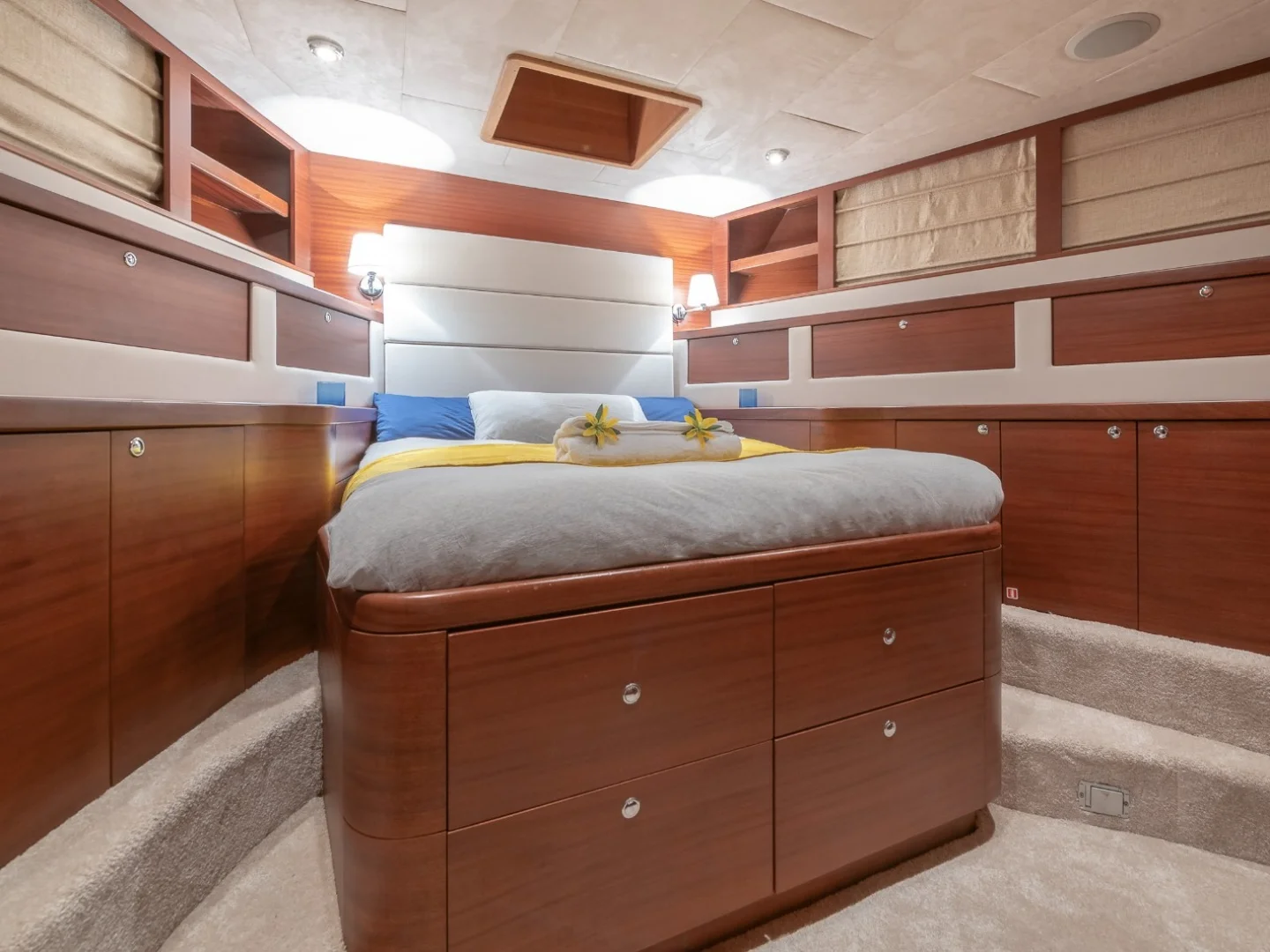For Sale Mavi 65 Foot Trawler - Photo 32