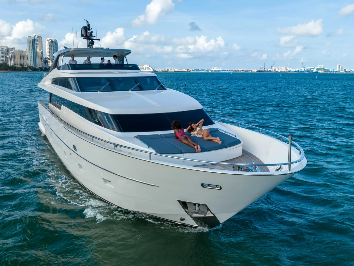 ASTONISH | Sanlorenzo SL96 - Photo 18