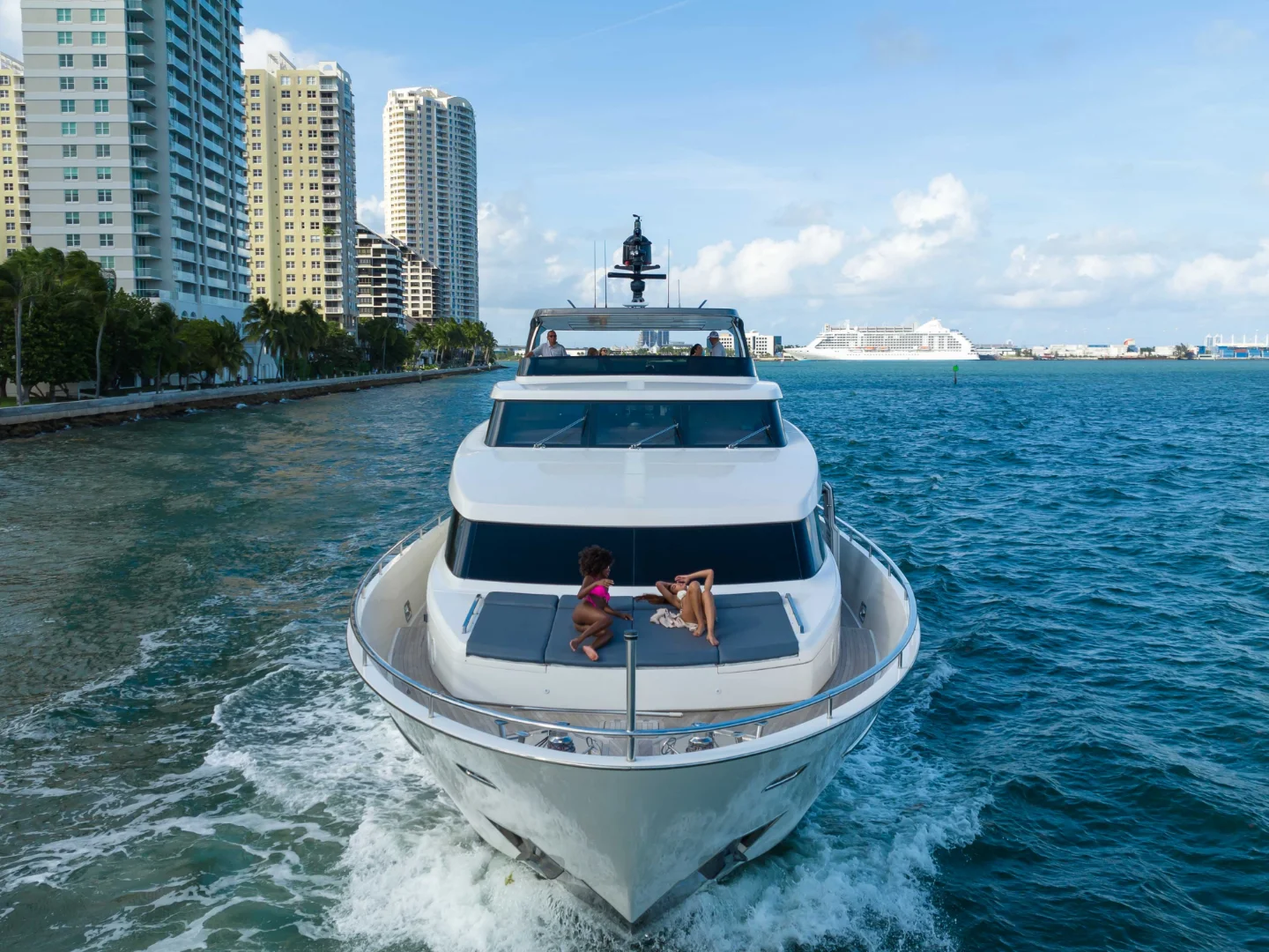 ASTONISH | Sanlorenzo SL96 - Photo 30