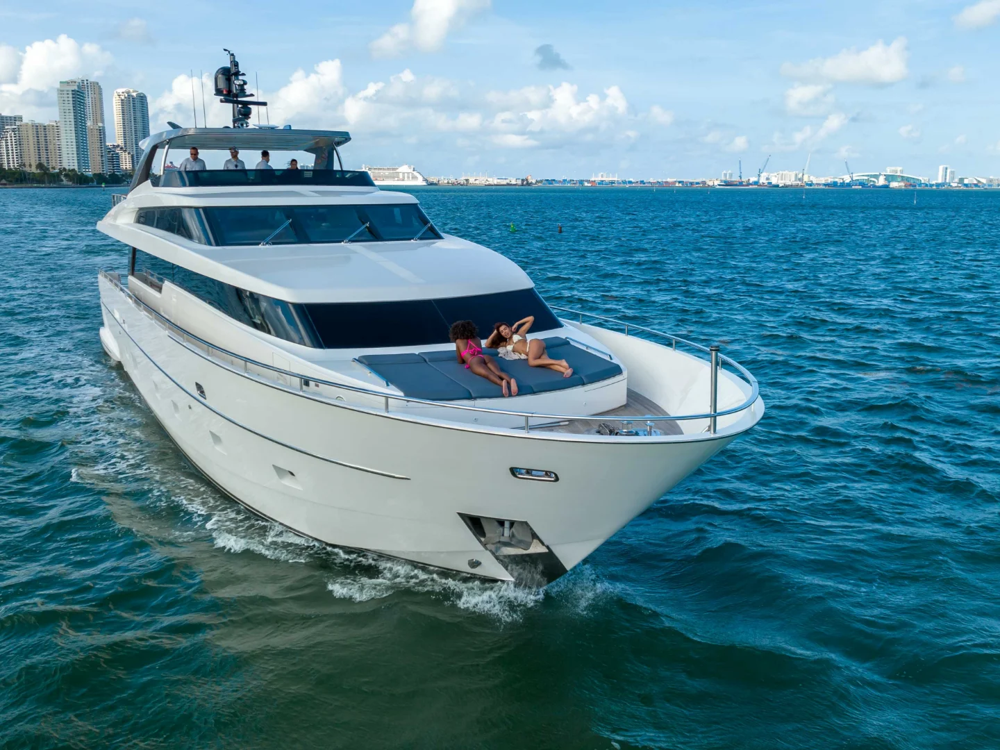 ASTONISH | Sanlorenzo SL96 - Photo 19