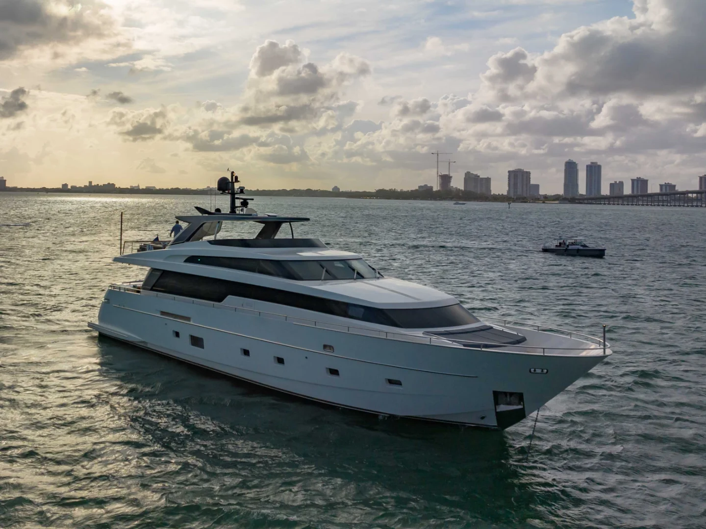 ASTONISH | Sanlorenzo SL96 - Photo 4