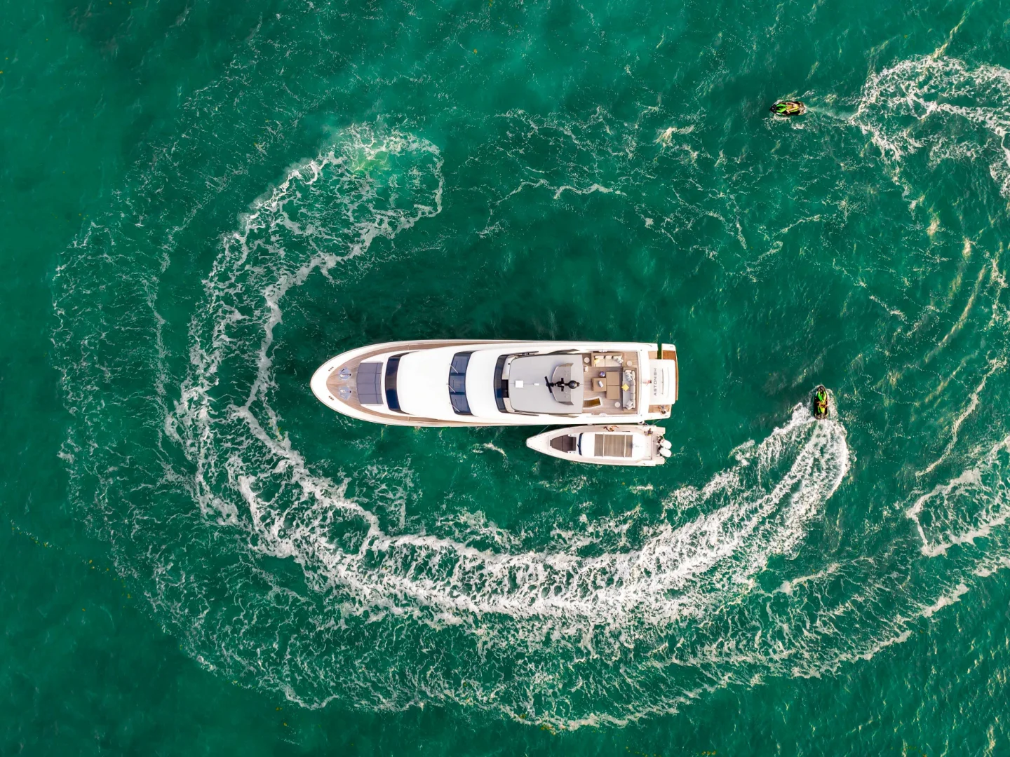 ASTONISH | Sanlorenzo SL96 - Photo 12