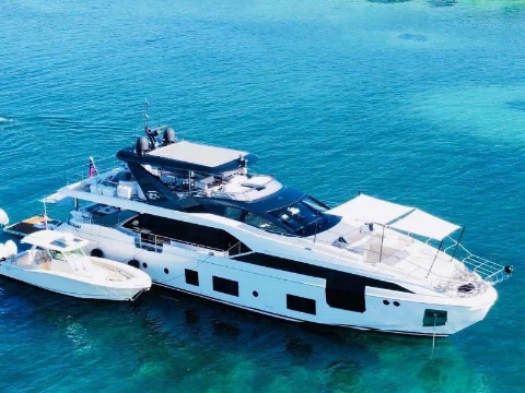MY Sea Owl | Azimut 87 | Yacht Charter Bahamas