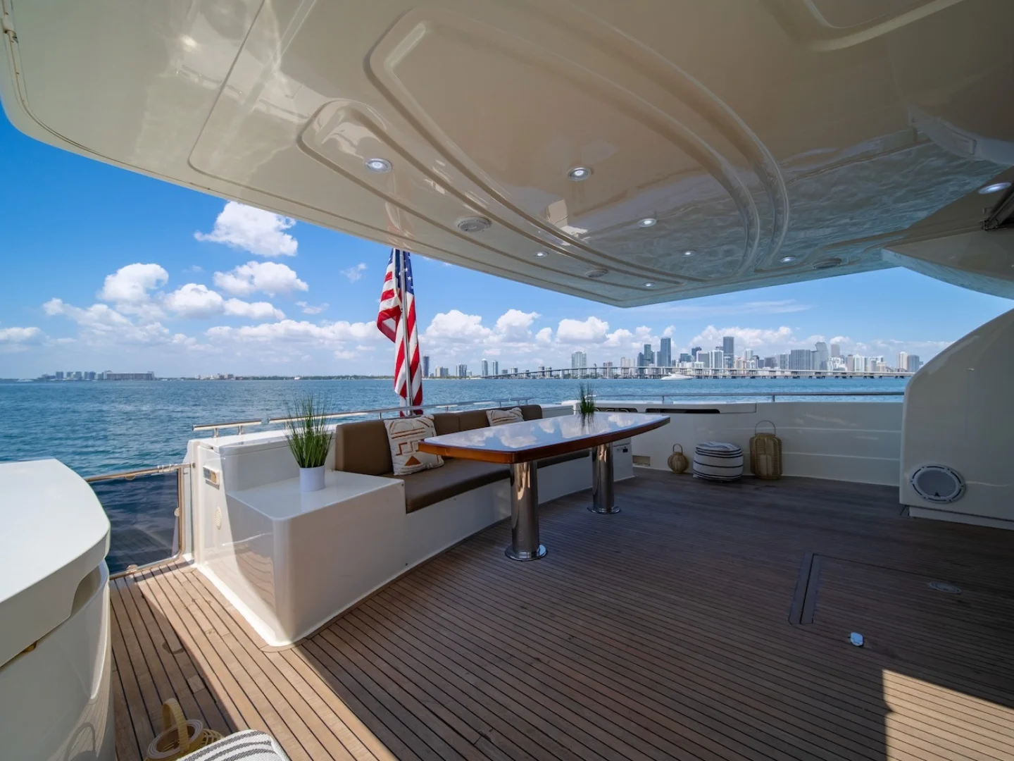 DESTINY | Ferretti 780 Fly - Photo 24